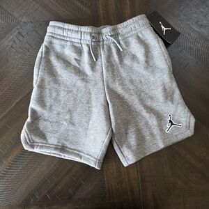 Jordan Boys' Carbon Heather Gray Shorts with Pockets, Size 6 (5-6 YRS) New